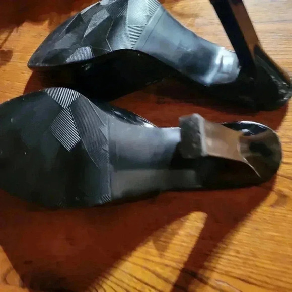 Suprex Woman's Black  Dressy Patent Sandal with 4" Heel - Picture 8 of 9